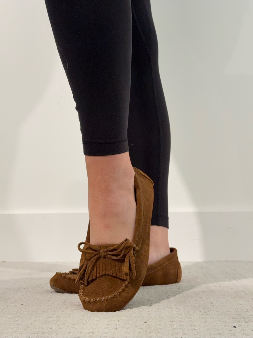 Minnetonka Brown Suede Fringe Moccasin Loafers for Women